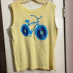 Beat Cruiser! Cut off tank top